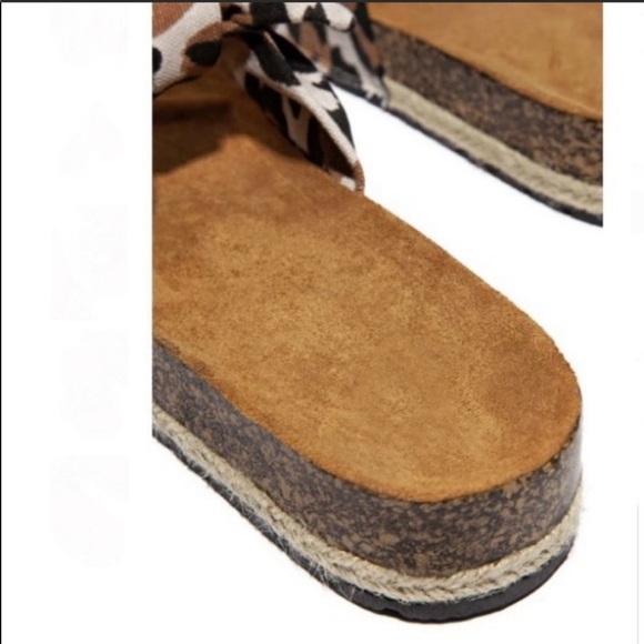 HAIDY Leopard Bow Espadrilles! - Picture 4 of 4